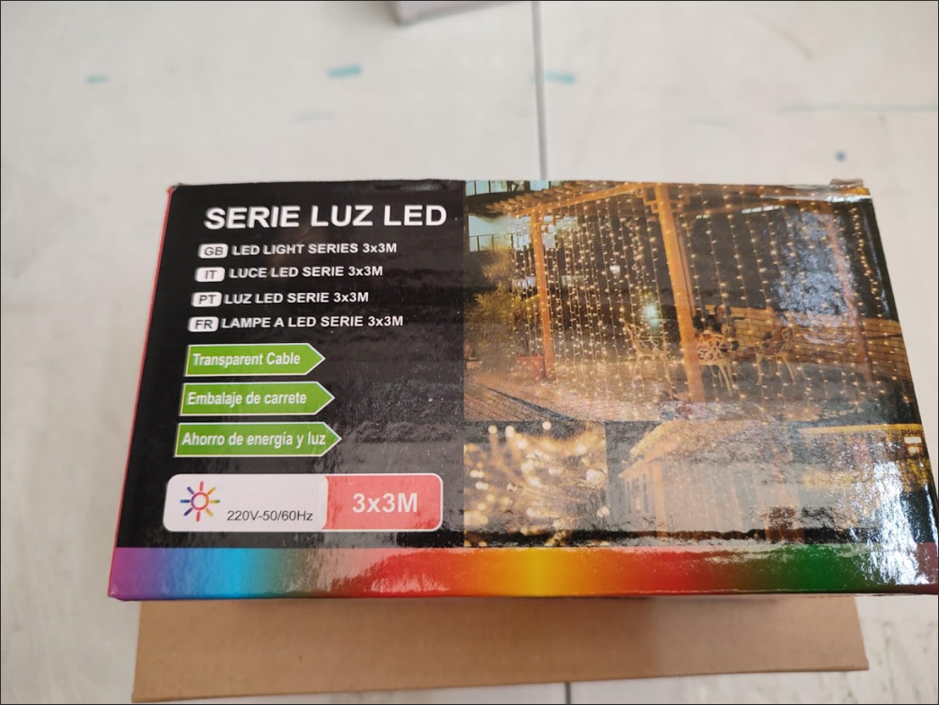 Cortina LED Ámbar con Panel Solar 3 x 3