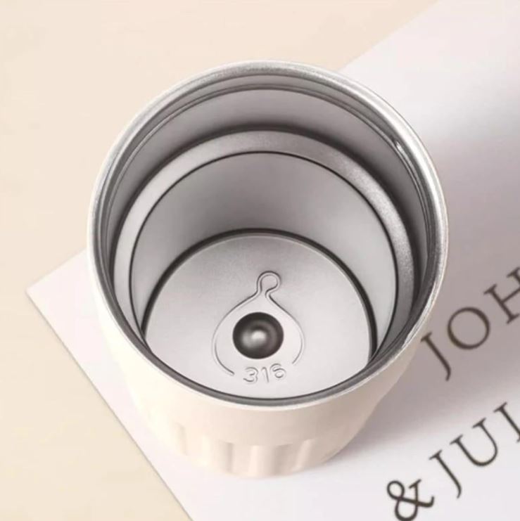 HotGo Cup™:💼☕ La taza térmica ideal para el trabajo, viajes y más